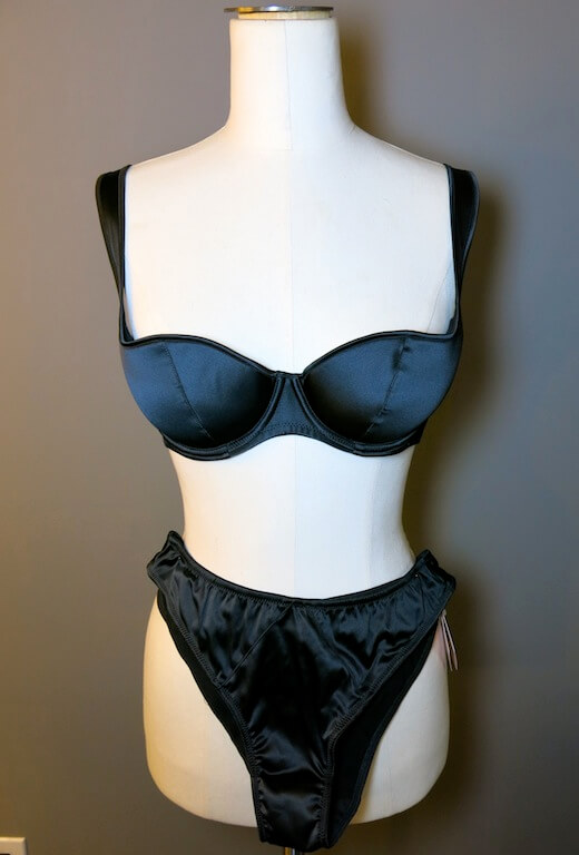 Agent_Provocateur_Black_Nikita_Set