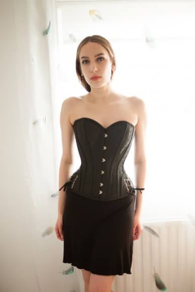 East meets West - A Corset Story
