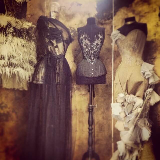 @Sparklewren: Unquestionably one of the stars of modern corsetry, Sparklewren recently moved to a new boutique studio, aptly named Corset Paradise.