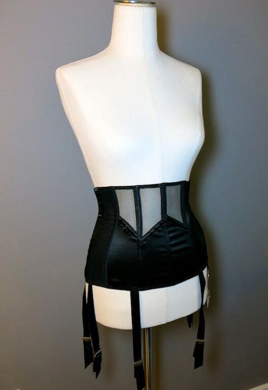 lucy_b_waist_cincher