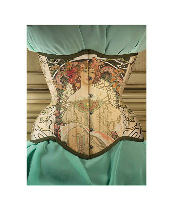 http://www.thelingerieaddict.com/wp-content/uploads/mucha-corset-21.jpg