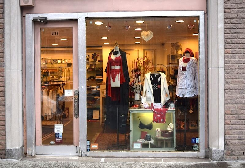 2- Only hearts exterior