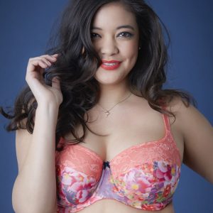 Back to Basics: 5 Tips and 10 Places To Shop for Plus Size Bras