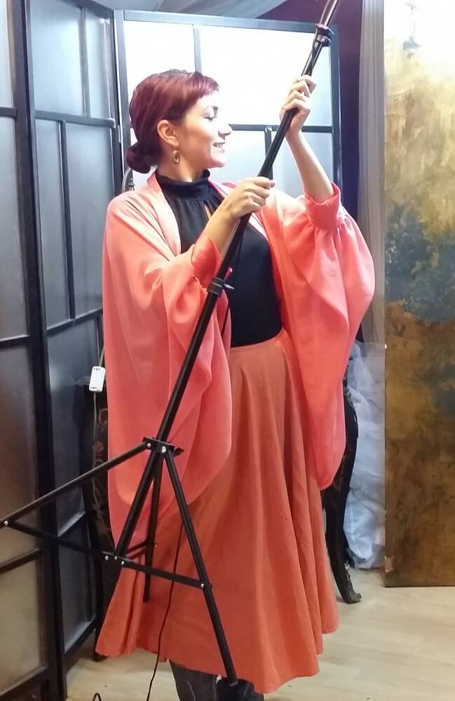 Me, behind the scenes at a photoshoot with Sparklewren, Vanyanís, and Karolina Laskowska, wearing my beloved Andrés Intimates Circle Robe.