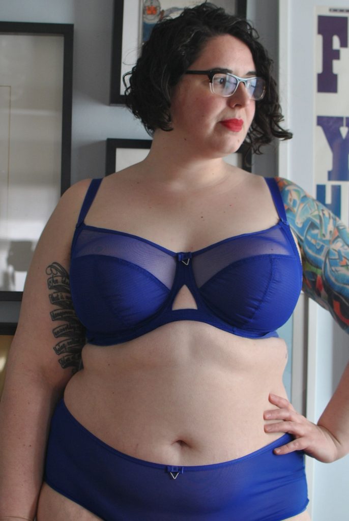 How Wearing A Correctly Fitted Bra Can Make Your Boobs Look Smaller! –  Curvy Kate US