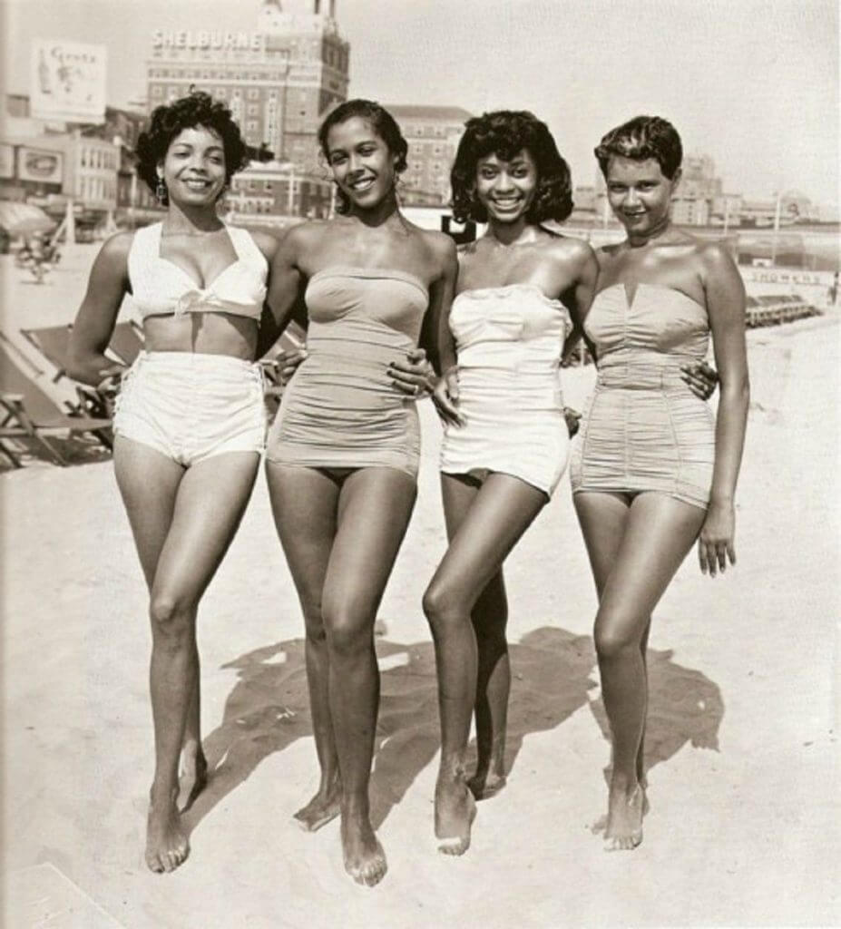 Vintage black pinups at the beach