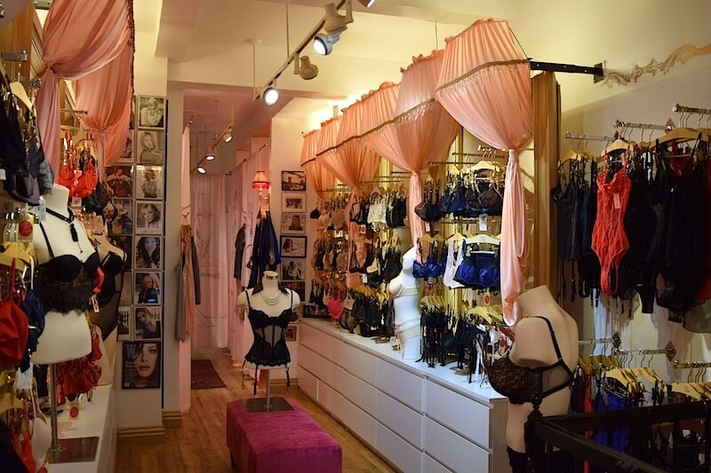 Interior view of the ground floor at La Petite Coquette