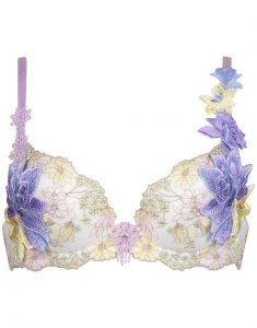 25 Impossibly Beautiful Japanese Bras You'll Fall in Love With