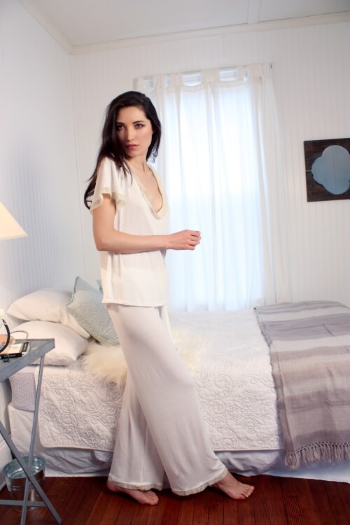 9_BTS-FW13-venus-in-play-pjset-ivory-1web