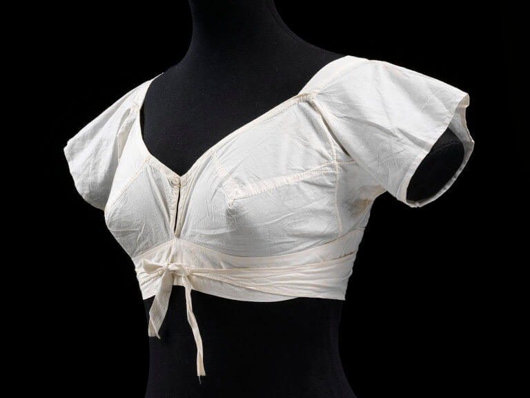 Bust Bodice 1800 - 1830. V&A Collection
