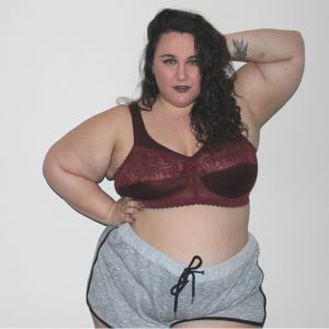Extended Plus Size Lingerie Review: Glamorise Magic Lift Support Wire-Free Bra