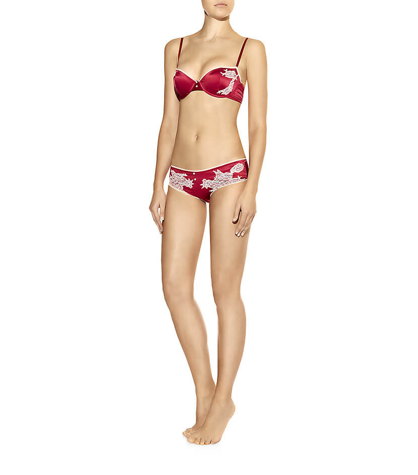 Elle Mapherson