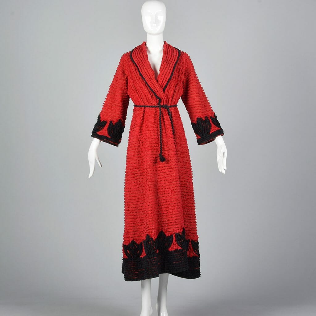 A late 1930s/ early 1940s chenille robe.