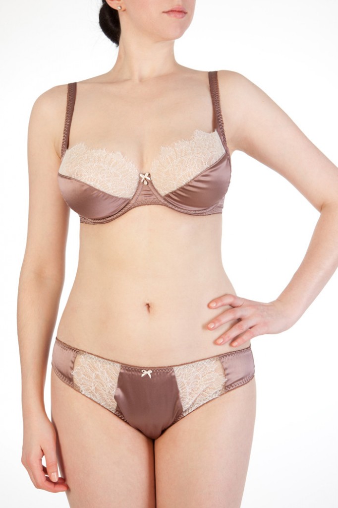 Lingerie Review: Dita von Teese 'Star Lift' Bra Set