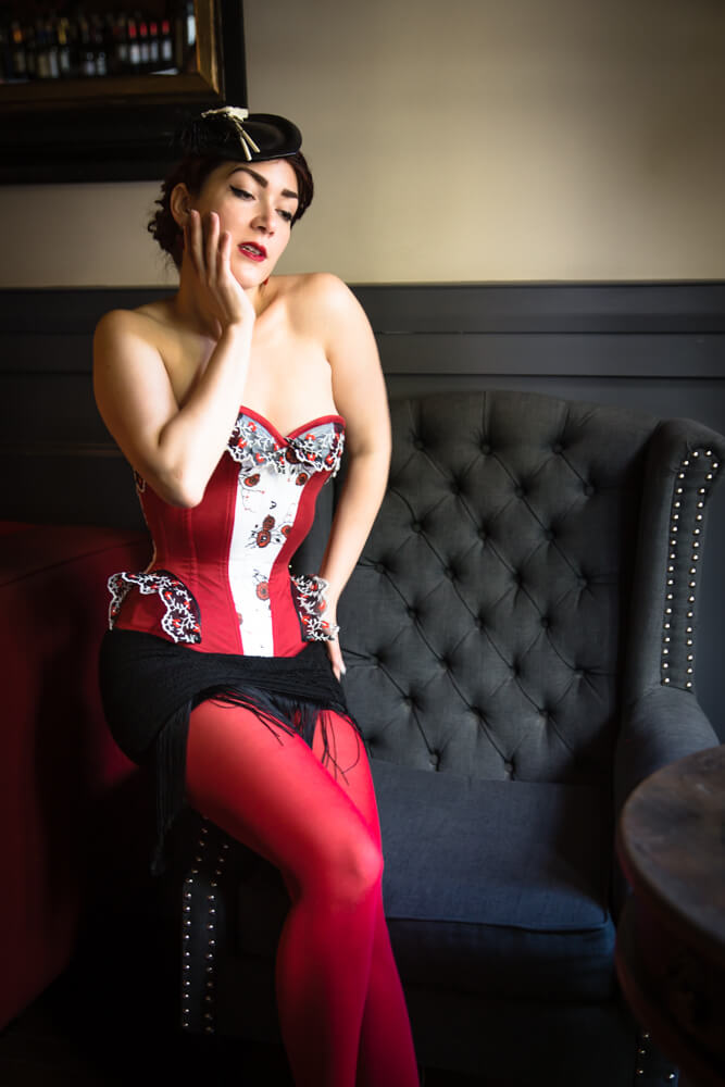 Pop Antique "Valentine" overbust corset | Model: Victoria Dagger | Photo © John Carey
