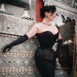 No, Bones Don't Make a Corset Curvy