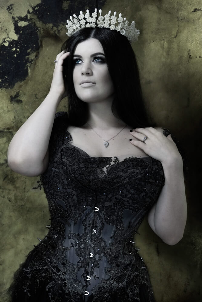 Karolina Laskowska "Gothic Princess" corset | Model: Lowana O'Shea | Photo © Sparklewren