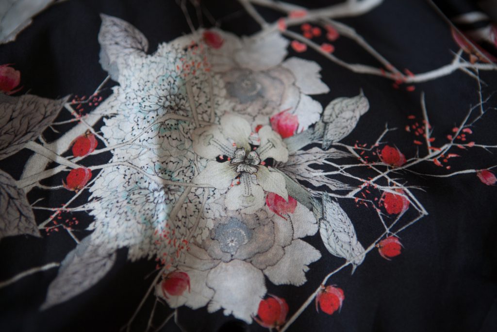 Meng V Neck Kaftan. Photo by Karolina Laskowska