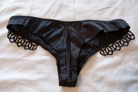 Thong back detail