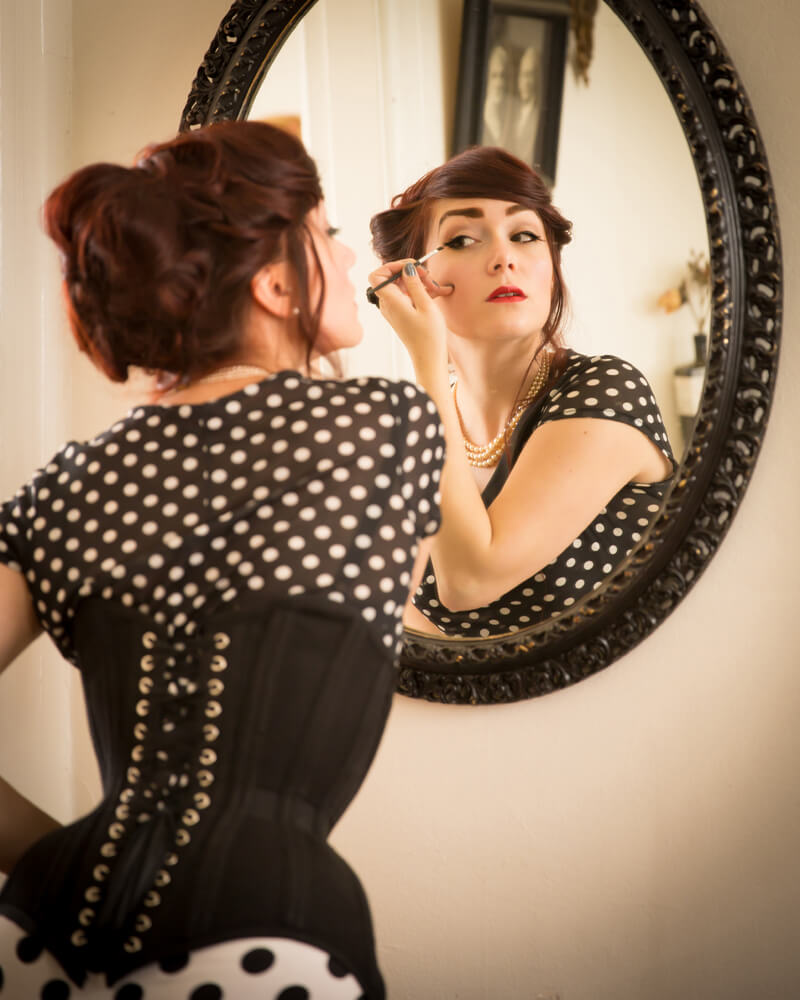 Pop Antique "Gibson Girl" corset | Model: Victoria Dagger | Photo © John Carey