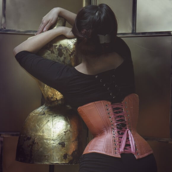 Custom corset by Pop Antique | Model: Victoria Dagger | Photo © Sparklewren