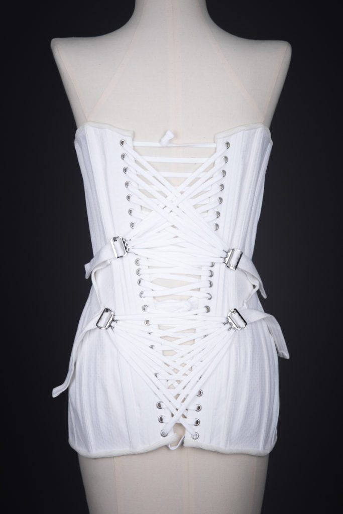 Sparklewren couture corset with fan lacing, from The Underpinnings Museum, taken by Tigz Rice