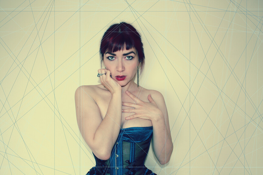 Corset: Pop Antique | Model: Victoria Dagger | Photo © Lauren Luck