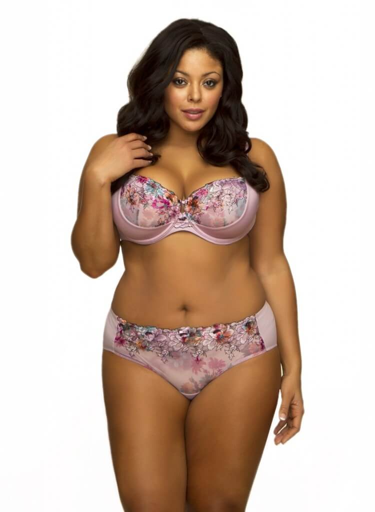 Best Plus Size: Curvy Couture