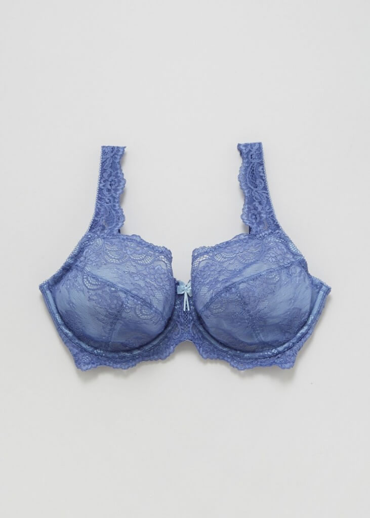 This Matalan full bust bra retails at only £8. I don't think I'd be able to even buy the parts to make my own bra for that little in the UK. When products are this cheap, do you ever stop to think why or to consider the manufacturing process? 