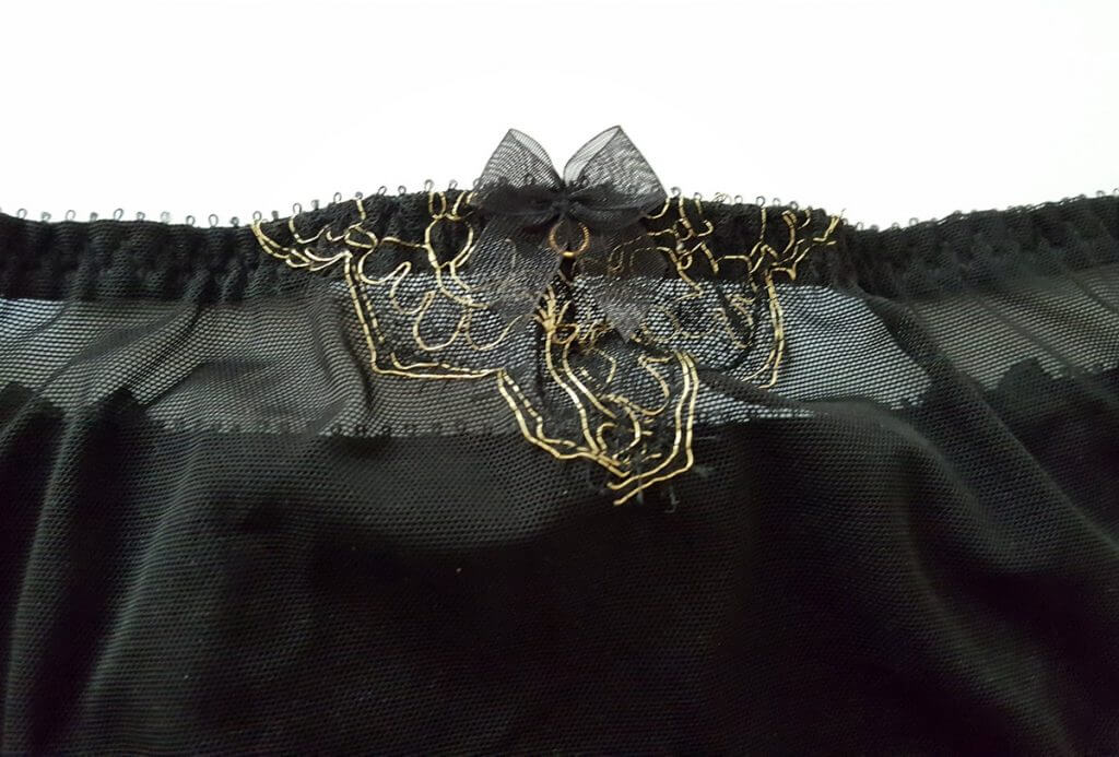 Detail on the back of the Becca knickers by edge o' beyond Photo by K Laskowska