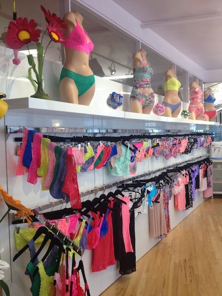 hanky panky showroom