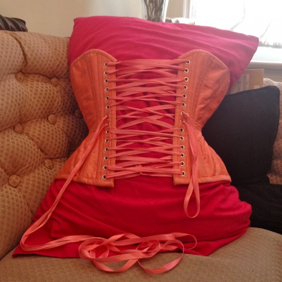 Corset Quick Tips How to Adjust Uneven Laces