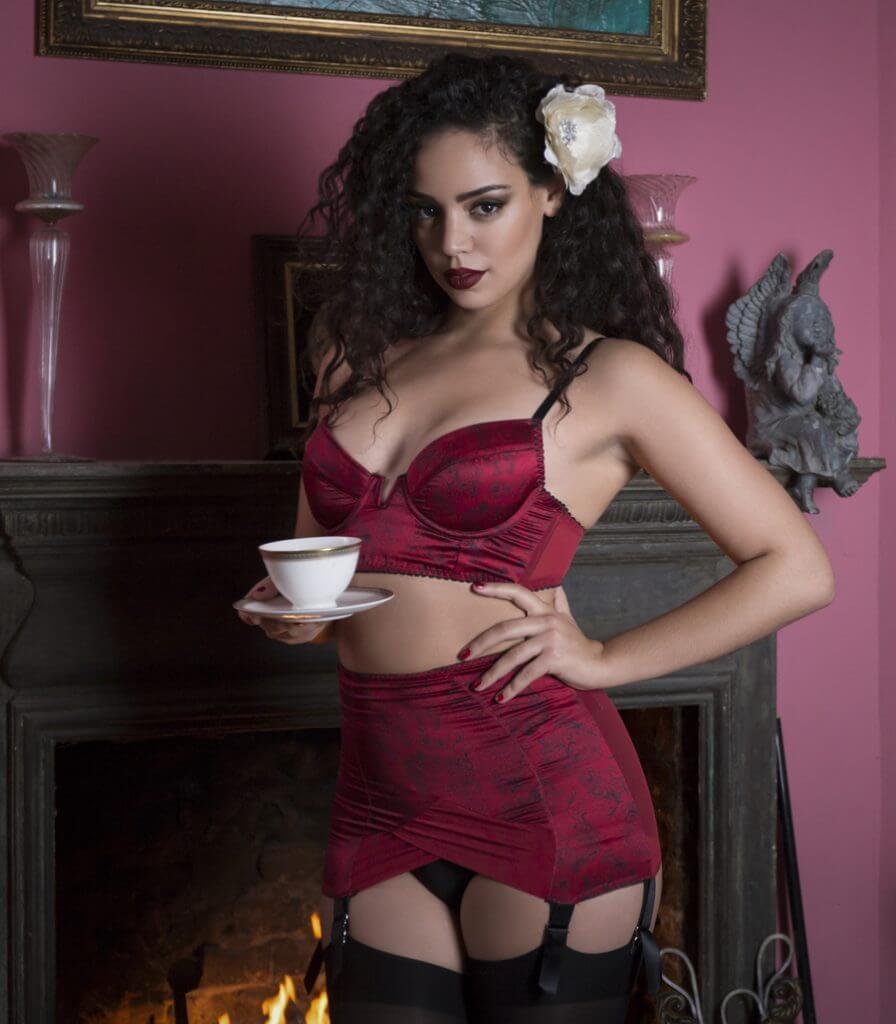 Kiss Me Deadly Kliterati Bra and Girdle Set 
