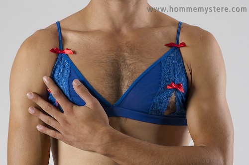 This bra would be adorable on at least one lady I know, but she can't bring herself to buy "lingerie for men." Via hommemystere.com.