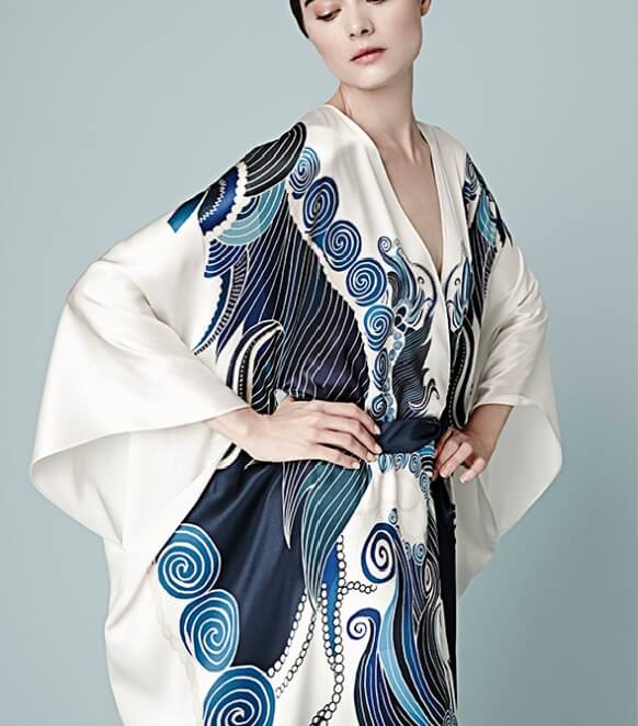 Meng silk robe