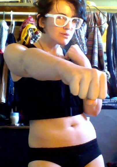 Gonna knock out some resolutions! On me: GC2B binder, Uye Surana mesh crop.