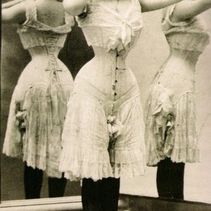 21 Victorian and Edwardian Corset Pinups